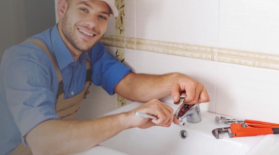 Professional clogged drains services in Cave Springs, AR
